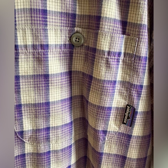 Patagonia Men's Medium Casual Button Down Shirts - Bundle of 2 Organic cotton - Picture 6 of 13
